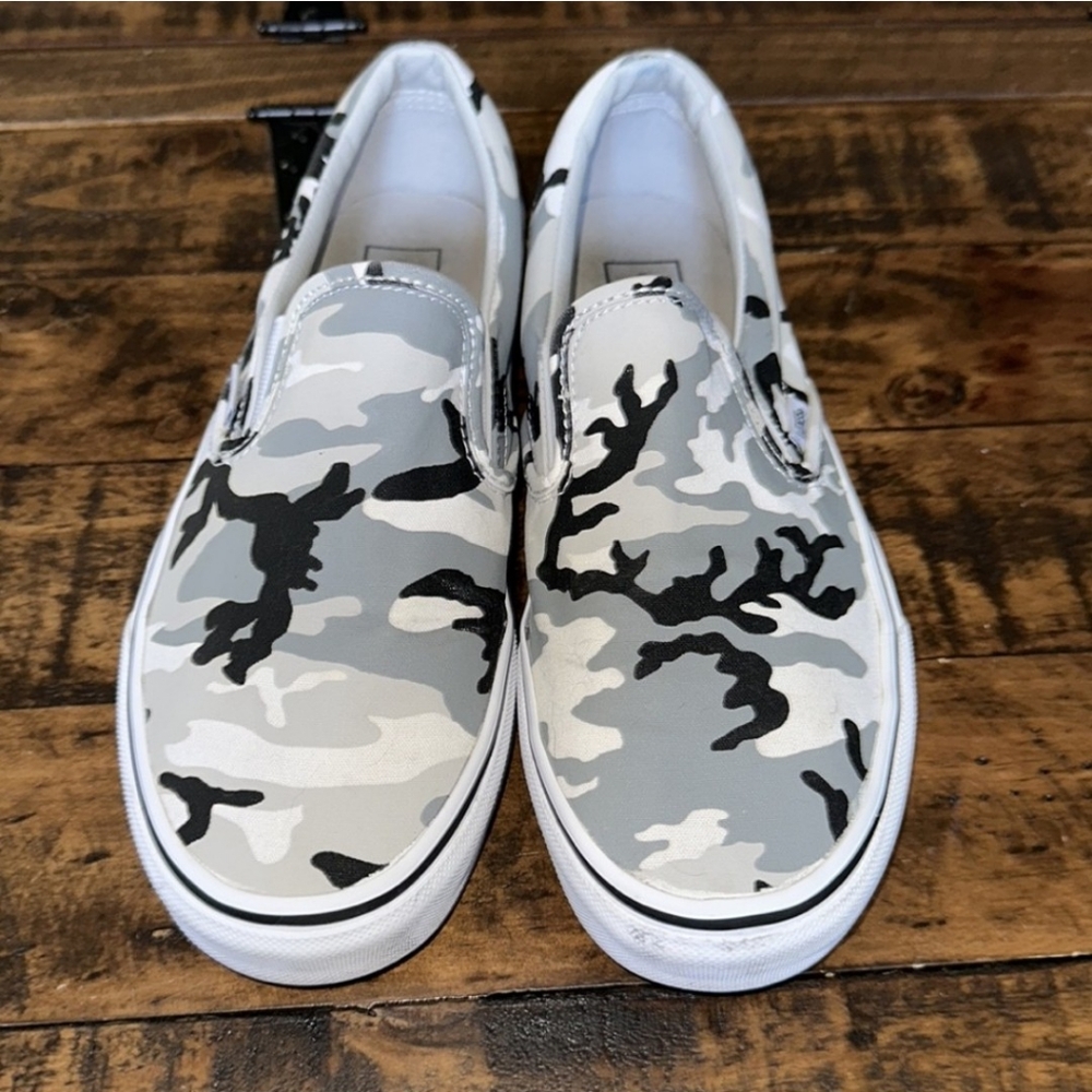 VANS MEN SLIP ONS CAMO